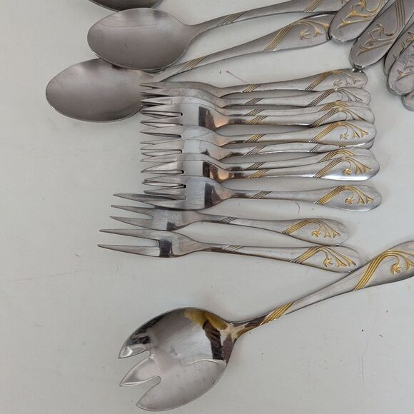 Vintage German Flatware Set – Edelstahl Rostfrei 18/10 by Amil – Mixed Pieces - Picture 5 of 10